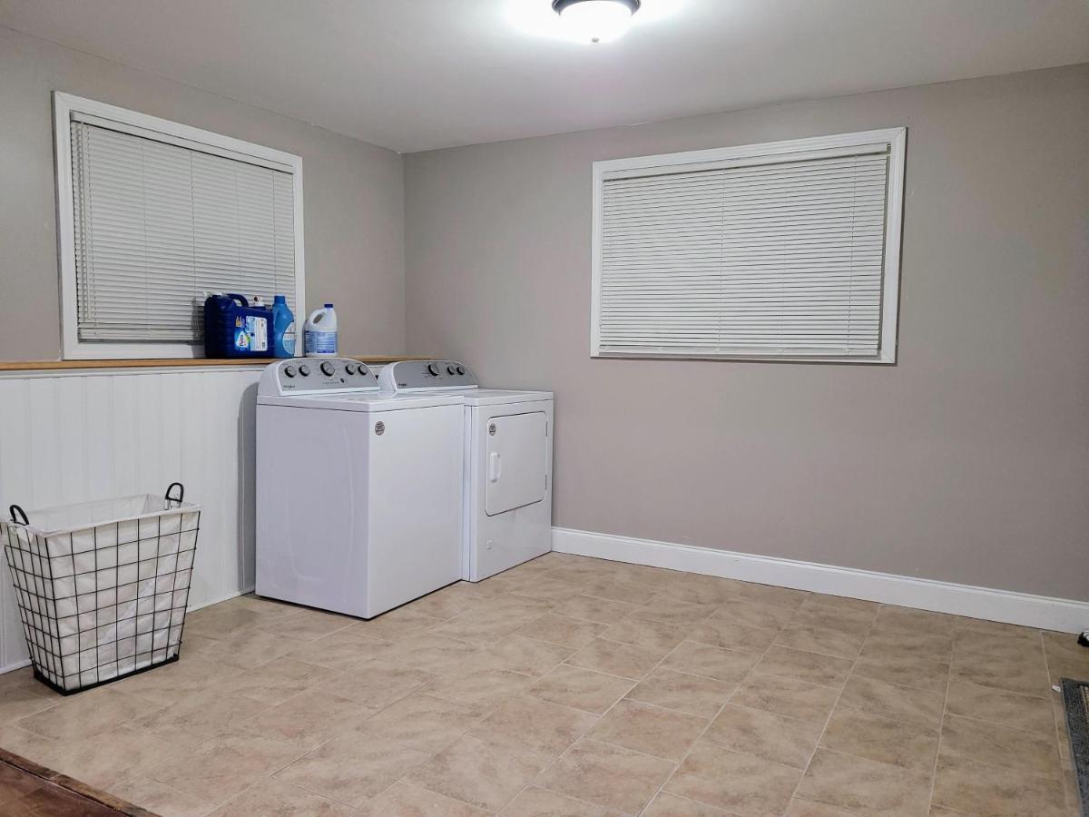 Apartment With Brand New Furniture And Large Parking West Seneca Dış mekan fotoğraf