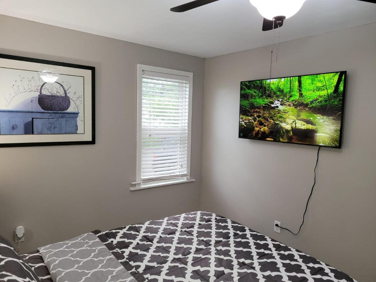 Apartment With Brand New Furniture And Large Parking West Seneca Dış mekan fotoğraf
