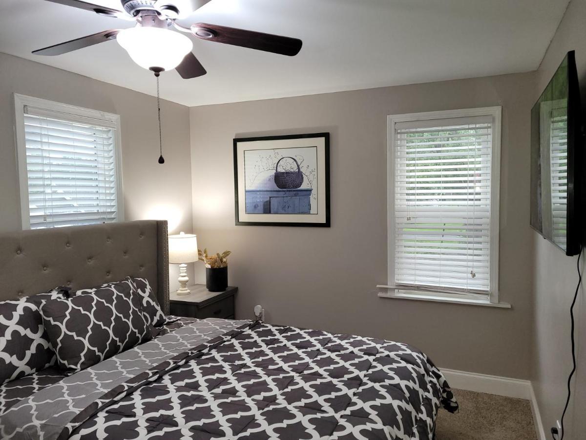 Apartment With Brand New Furniture And Large Parking West Seneca Dış mekan fotoğraf