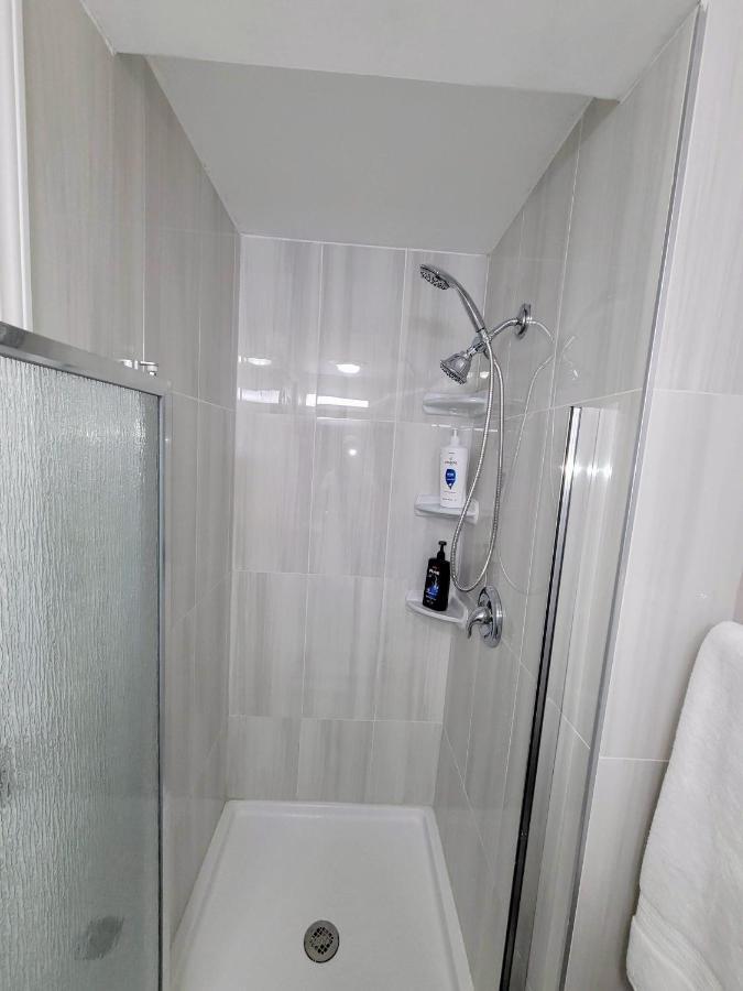 Apartment With Brand New Furniture And Large Parking West Seneca Dış mekan fotoğraf